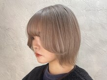 とりあえずハイトーンにしたい！似合わない人はいない王道【ミルクティーベージュ】