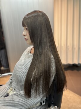 ニーゼロゼロナナ(2007) オリーブベージュ