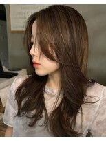 メゾンドムニ 恵比寿(Maison de MUNi)&nbsp;顔周りレイヤーボブで垢抜け小顔カット/前髪あり前髪なし/恵比寿