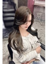 ランズ(LANDS)&nbsp;オリーブベージュ×レイヤーカット 韓国ワンホンヘア 大阪 梅田