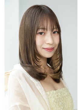 トリッカ シブヤ(TRICCA SHIBUYA) 顔周りレイヤー/前髪カット/抜け感ヘア/小顔カット/こなれミディ