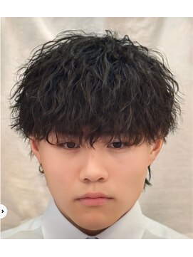 バース バイ ハピネス(BIRTH by happiness) ツイストスパイラルパーマツイストパーマメンズマッシュパーマ