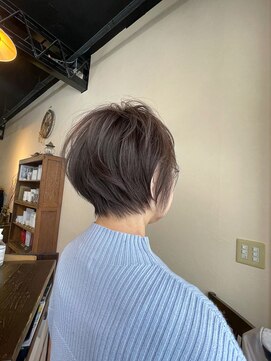 ルポル 大通店(rupolu) ミセス・襟足スッキリショート