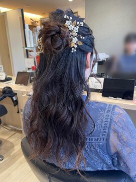 シンプル(Simple) ハーフアップアレンジ