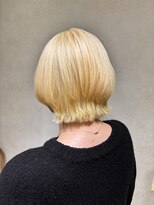 カルテット(Quartett)&nbsp;ウルフボブ×ブロンド