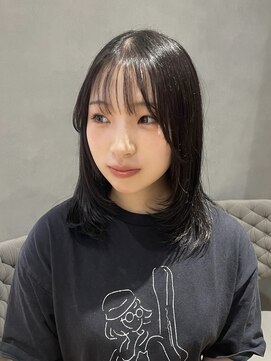 ジルバイジアン(JILL by GIEN) ミニシャギーレイヤー/ミディアムボブ/樋口美咲