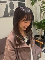 ビオラバイフーガ 綱島(Viola by FUGA) ミルクティーベージュ♪インナーカラー 10代20代30代