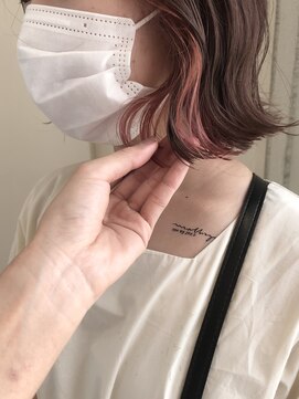 ヘアーデザイン シュシュ(hair design Chou Chou by Yone) インナーカラー☆ピンクカラー