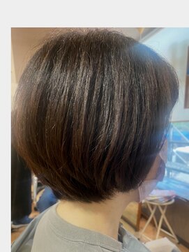 レリビー アウラ(LELiBE_'aula) ショートボブ