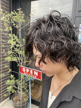 ロイズ ヘアデザイン アンド スパ(LOES) スパイラルマッシュ