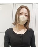20代30代ダブルカラー/センター分け外ハネボブ/オリーブベージュ