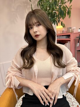 ボタン シブヤ(VOTAN SHIBUYA) 韓国ヘア/くびれヘア/前髪あり/顔まわりカット/グレージュカラー