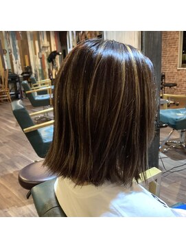 ヘアーデザイン ディードット(Hair design D.) コントラストハイライト