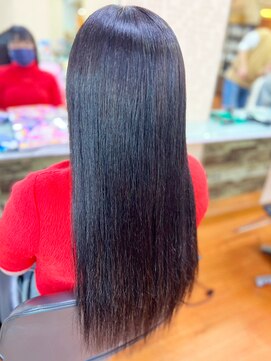 アークスヘアー 20代30代40代髪質改善艶感ストレートロング縮毛矯正透明感