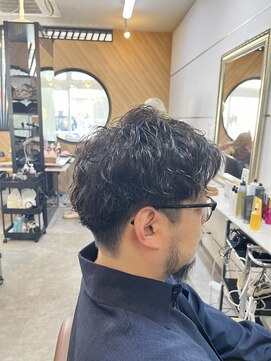 アキコ(AKIko) ツイストスパイラルパーマ