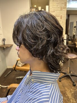 ジイップ パルミー(ZIP palmy) ウルフシャドウパーマ