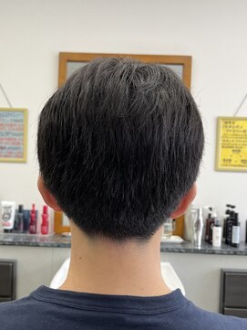 ヒキチ(Hikichi) ツーブロックスタイル