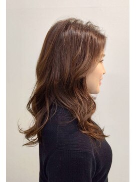 イタクラ 赤道店 (ITAKURA) セミロング／巻き髪／コテ巻き／デジパ／ホットパーマ