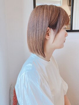 アンド エフ(and f.) 切りっぱなしボブ