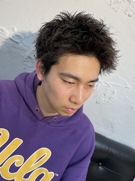 クオンヒール 淀屋橋店(QUON HEAL) アップバング/スパイキーショート/メンズショート/×