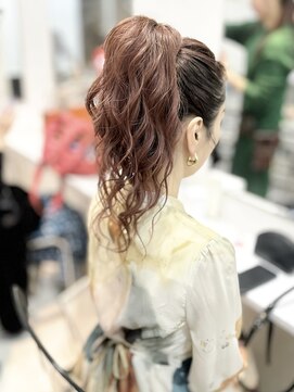 ヘアセット&メイク専門店 カスミ(Kasumi) ハイポニー