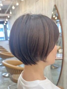 ロンドアジュール 横浜(Lond azur) ☆ショートから伸ばしたい方おすすめの初期段階、ショートボブ
