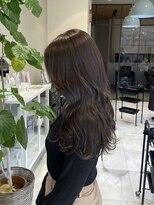 スリー(Three) 上品グレージュ