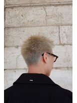 イージーボールド(Yeezy Bold) 【ブリーチショート】大人のベリーショートスタイル