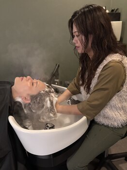 Colza.hairの写真/半個室で極上リフレッシュ！スチーマー×アロマヘッドスパで心解きほぐすひとときを