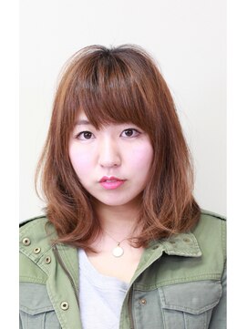 ヘアアンドメイク ドーリー(Hair&Make Dolly) ゆるふわミディアム