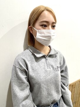 ノーム 横浜(NORM) ハイトーン×切りっぱなしボブ