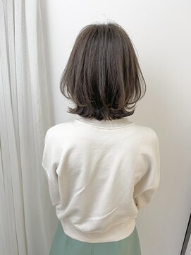 ネオリーブ チロル 横浜西口店(Neolive CiroL.) あ