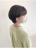 耳かけショートスタイル