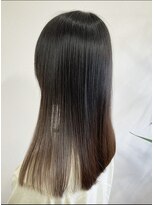 ミシュタ(mishuTA)&nbsp;ナチュラルストレートヘア