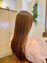 フィオーレ(FIORE)&nbsp;さら艶ストレートヘアー