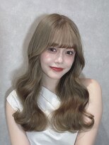 アンプル 天神店 韓国風　淡色ベージュ　ロングヘア　グレージュカラー　艶髪