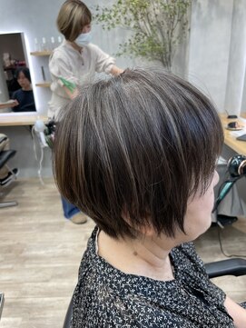 ノアル(NOAHL) G 白髪ぼかしハイライト