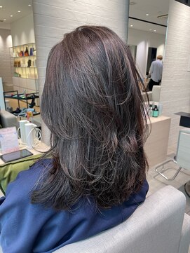 ステア ケース(stair case) 【NATASHA】銀座レイヤーカット/20代/30代/40代/50代