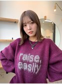 外はねボブ×透明感ベージュ