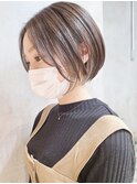 大人ショートボブ/インナーカラー/イルミナカラー/ミルクティー