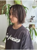 くすみベージュ