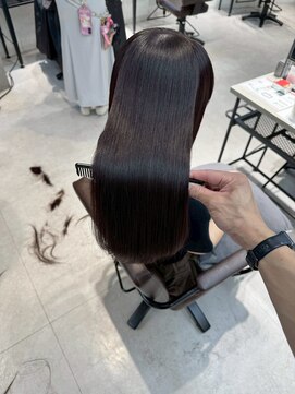 シェノン 梅田(CHAINON) 梅田/クラゲヘアー/オリーブグレー/小顔/ココアベージュ