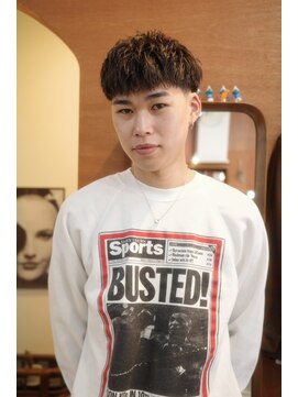 エディ(Edy) メンズ刈り上げスパイキーショートニュアンスパーマ眉毛カット