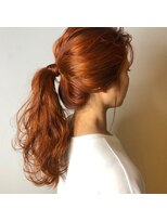 トイトイトイ(toi toi toi) ロングヘア オレンジカラー