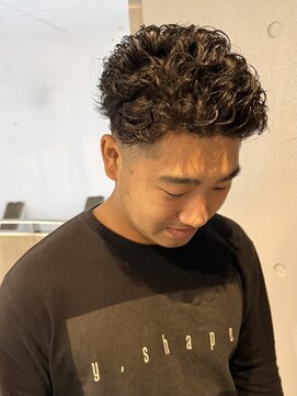 ヘアースペースブルーム プリュス 石橋店(HAIR SPACE BLOOM plus) 石橋阪大前/メンズパーマ/宮城リョータ/極道パーマ/フェード