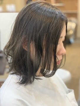 ヘアースペース アモール(Hair Space Amor) 透け感外ハネボブ