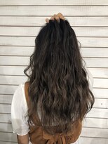 ビーヘアサロン(Beee hair salon)&nbsp;【渋谷エクステカラーBeee/安部 郁美】ハイライトグラデーション