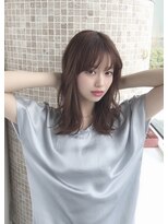 ソワリー 栄(THOiRY)&nbsp;小顔カットが得意なスタイリストby坂元