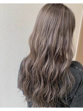 アルティナ(artina) ハイライトグレー【artina町田】