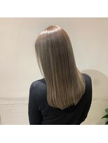 キコ(kico)&nbsp;☆☆イルミナカラー ×髪質改善Mトリートメント☆